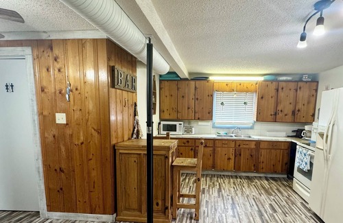 Alberta Beach Cabin | Family friendly cabin in the heart of Alberta beach