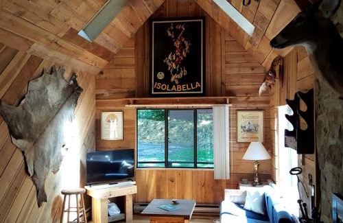 Champion House | Family-Friendly Cabin Rental Nestled Among the Mountains of Champion, Pennsylvania