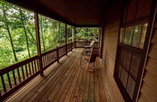 Greeneville House | Family-Friendly Cabin Rental with River Views near Knoxville