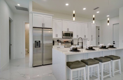 Diplomat House | Family-Friendly Cape Coral Pool Home