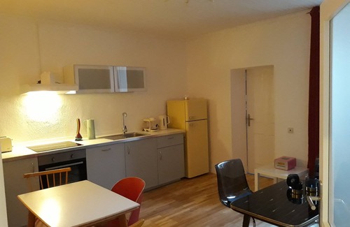 Innenstadtring Apartment | Family-friendly central vacation apartment in the Hansaviertel
