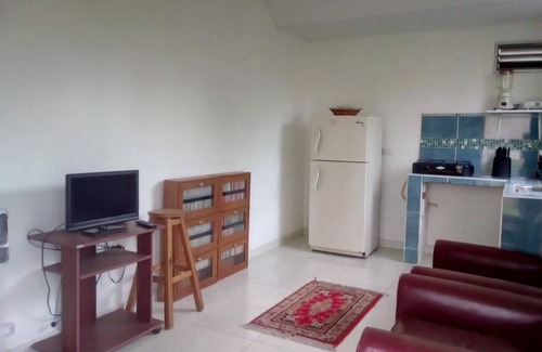 Armenia Ski Chalet | Family friendly Chalet with swimming pool near "Parque del Cafe"