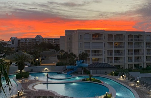 Orange Beach Condo | Family friendly, clean two bedroom condo. Balcony overlooks Lazy River.