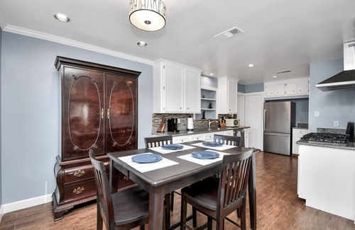 Riverside Terrace House | Family Friendly - Clean & Spacious, Near Downtown NRG/Med CTR