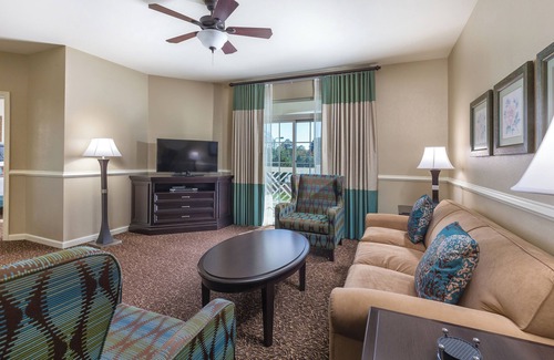 Williamsburg Resort | Family-Friendly Condos w/Two Pools, Mini Golf, Nearby History & Full Kitchen