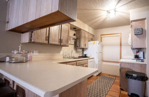 Angel Fire Condo | Family-Friendly Condo-1 Minute Walk to AF Lifts, Equipment Rental, Restaurants