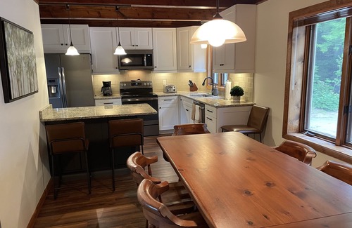 Bartlett Condo | Family Friendly Condominium On The Attitash Mountainside