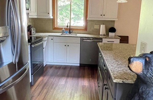 Bartlett Condo | Family Friendly Condominium On The Attitash Mountainside