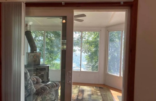 Jim Falls Cottage | Family Friendly Cottage on Cornell Lake