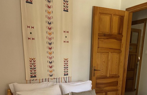 Elati House | Family-friendly countryhouse with panoramic view of Elati and Pindos mountains.