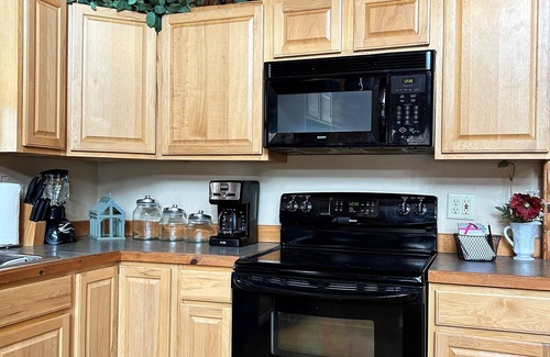 Nekoosa Cabin | Family Friendly Deep Water Getaway - Close to Sand Valley Golf Courses