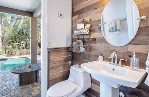 Longwood House | Family-friendly estate in quiet Orlando neighborhood - pool, patio, space!