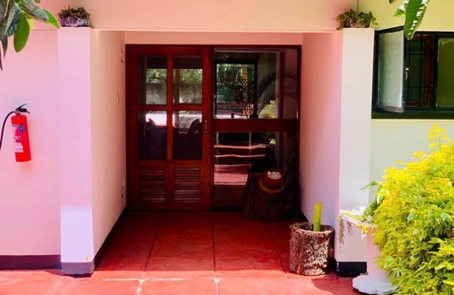 Arusha Villa | Family friendly for large groups