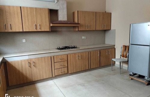 D.H.A. House | Family-Friendly Fully Furnished Room Like Home - Master Bed