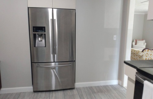 Dresden House | Family Friendly Fully Renovated Quiet House