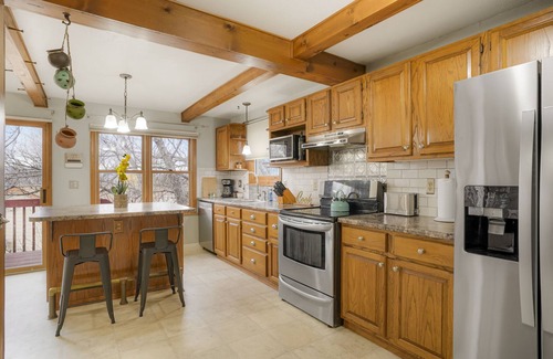 North Central Westminster House | Family Friendly, Game Room, KING BED, Deck&Grill