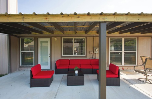 Houston House | Family Friendly Getaway - Houston near Downtown