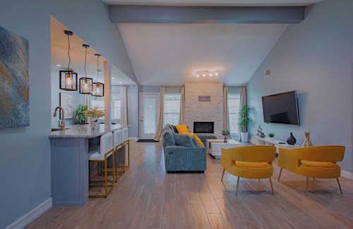 Houston House | Family Friendly Getaway - Houston near Downtown