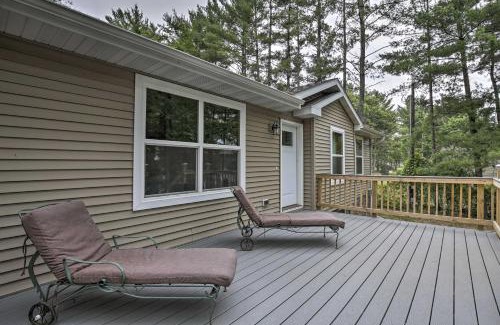 Tainter Lake House | Family-Friendly Getaway with Tainter Lake Access!