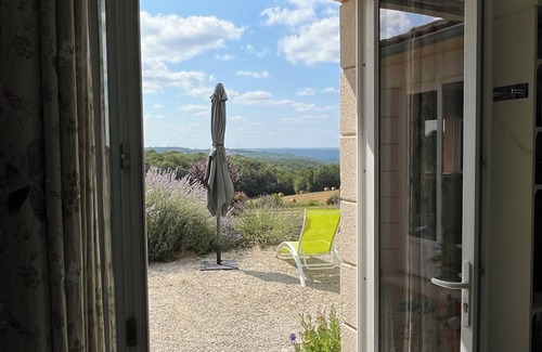Tamnies Villa | Family Friendly Gite Nr Sarlat With Beautiful Views Of The Dordogne Countryside