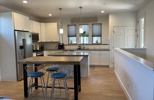Grover Beach House | Family friendly Grover Beach house located blocks from the ocean.