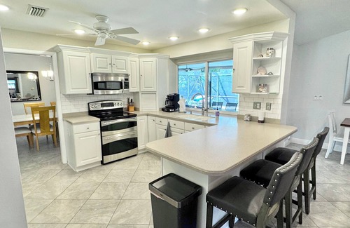 Westlake Village House | Family Friendly heated pool Home 2000sqft “NO parties”
