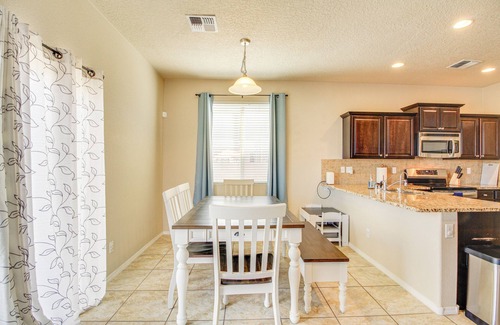 Paradise Hills Civic House | Family-Friendly Home w/Mtn View in Albuquerque!