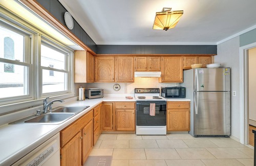 North Creek House | Family-Friendly Home in Downtown North Creek