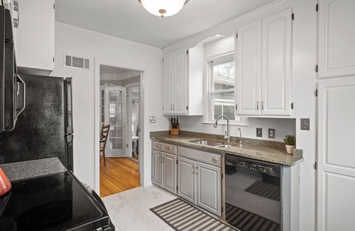 St. Louis Park House | Family Friendly Home in Great Location