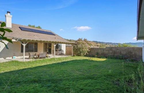 Canyon Country House | Family-Friendly Home in Upscale Neighborhood