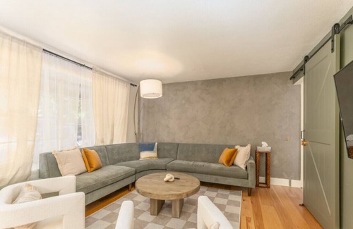 Highlands House | Family Friendly Home 15min. to Downtown Denver