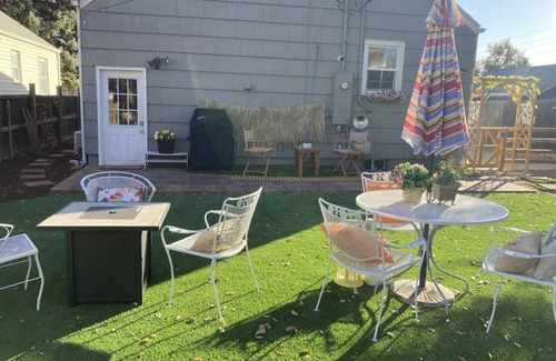 Longmont House | Family friendly Home in the center of Longmont!