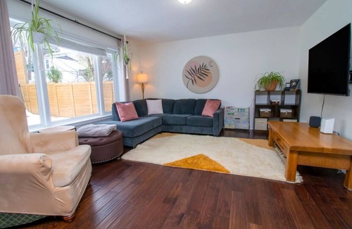 Midland House | Family Friendly Home in Midland