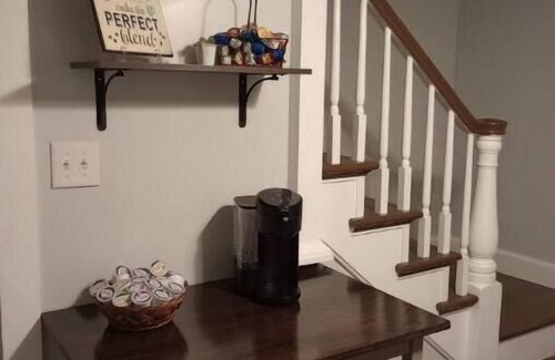 Herndon House | Family-friendly home in peaceful village setting, super clean,"The Rose Cottage"