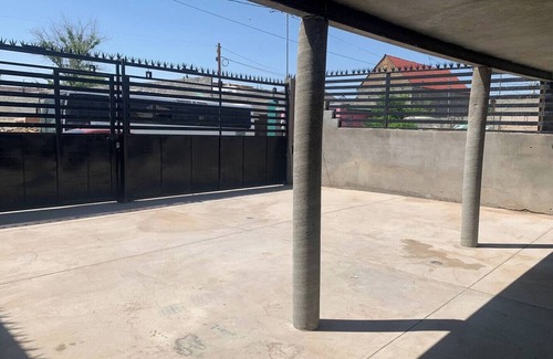 Juarez Municipality House | Family friendly home near downtown