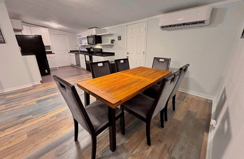 Beaufort House | Family-friendly home. Pets Yes!