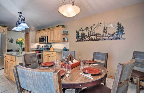 Estes Park House | Family-Friendly Home w/Hot Tub: 1 Mi to Dtwn