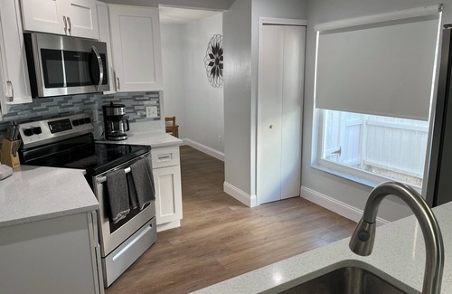 Indian Point House | Family-Friendly Home Near Disney; Fully Renovated
