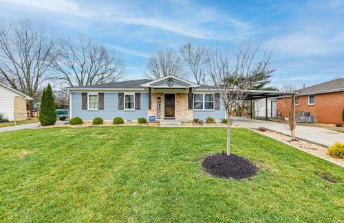 Springfield House | Family-Friendly Home with Yard 27 Mi to Nashville!