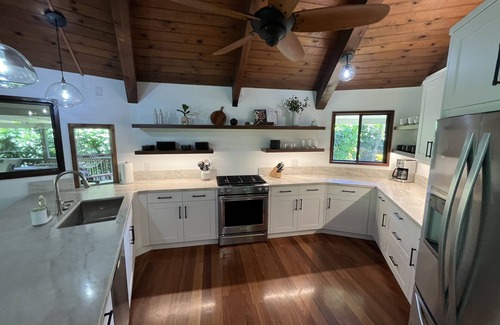 Wainiha House | Family Friendly Home Walk to Beach Updated Kitchen! TVNC#1117