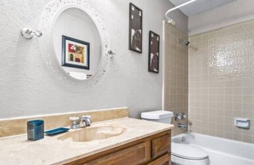 Garland House | Family friendly home with easy access to Dallas and airport!