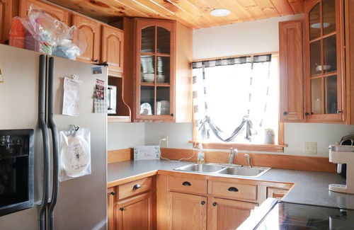 Jamestown House | Family friendly house close to lake and boat launch!