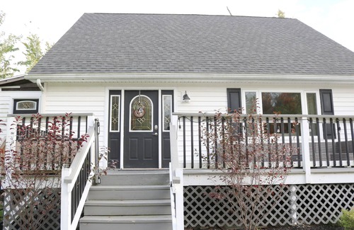 Jamestown House | Family friendly house close to lake and boat launch!