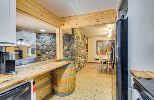South Fork Cabin | Family-Friendly House: Fish, Hike, Bike & More!