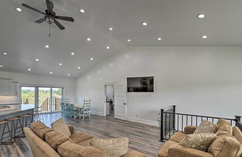 Moreland House | Family-Friendly House ~ 12 Mi to Idaho Falls!