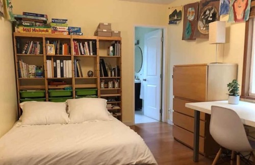 Riley Park-Little Mountain House | Family-Friendly House in Central Vancouver