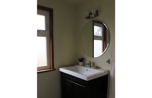 Riley Park-Little Mountain House | Family-Friendly House in Central Vancouver