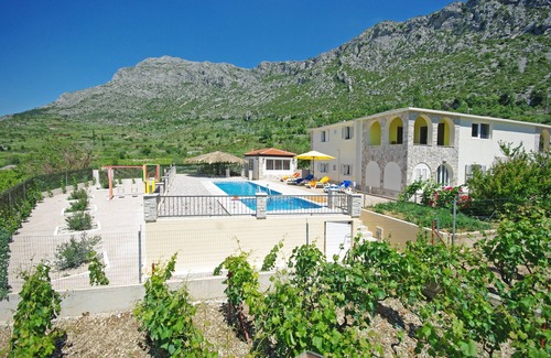 Vrgorac House | Family friendly house with a swimming pool Zavojane, Zagora (K-23737)