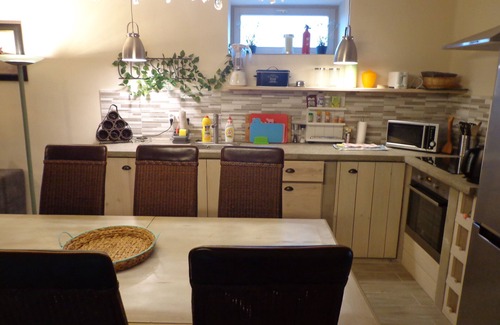 Poroszlo House | Family-friendly house with pool, jacuzzi and bikes for 5 people + 1 baby