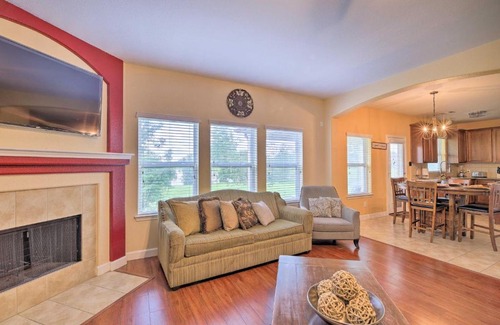 Humble House | Family-Friendly Humble Retreat, Near Parks!